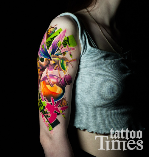 Тату пчёлы на руке